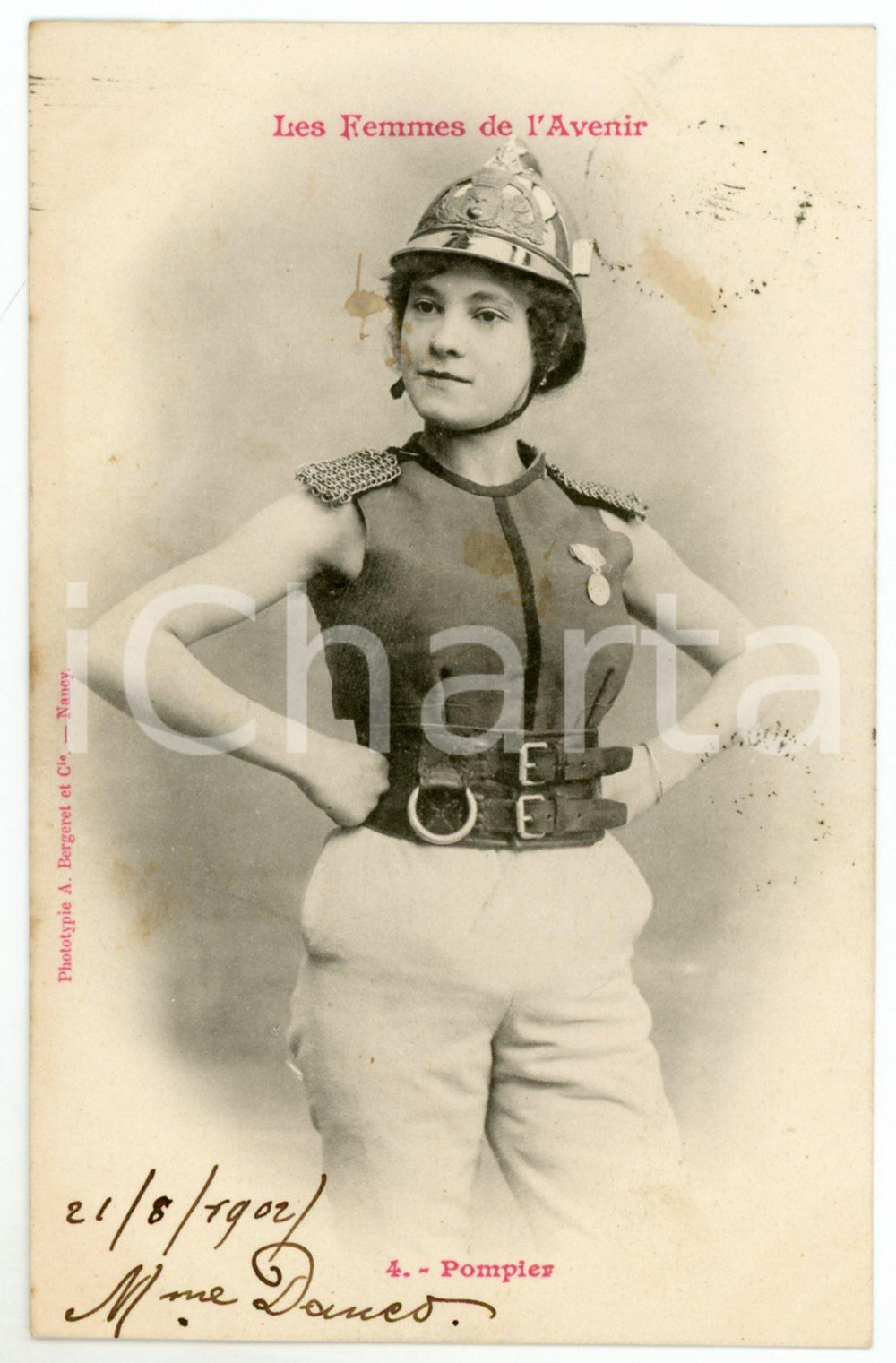 1902 FRANCE HUMOUR Les femmes de l'avenir - Pompier - Postcard n° 4  Cartolina postale d'epoca, viaggiata.Si tratta di una serie che immaginava le donne del futuro nei mestieri che, all'epoca, erano riservati agli uomini.EDITORE: A. Bergeret - Nancy FAIR/discreto lievi macchie Formato: 9x14 cm originale e autentica 1