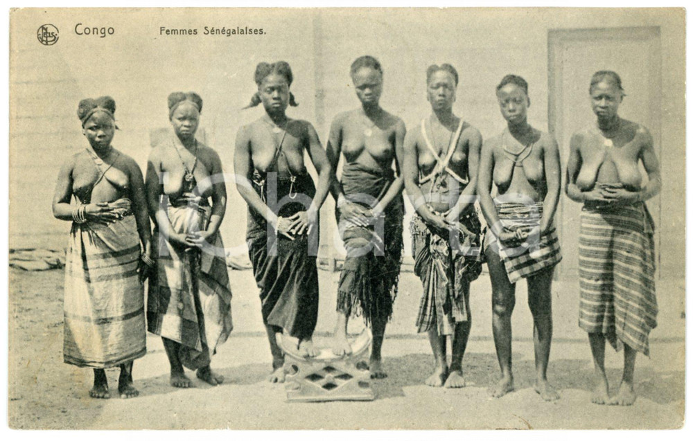 1912 CONGO FRANCAIS - SENEGAL - Femmes sénégalaises *Postcard ETHNIC NUDE Cartolina postale d'epoca, viaggiata (ma francobollo asportato).CONDIZIONI: G FORMATO: 9x14 cm    originale e autentica 1