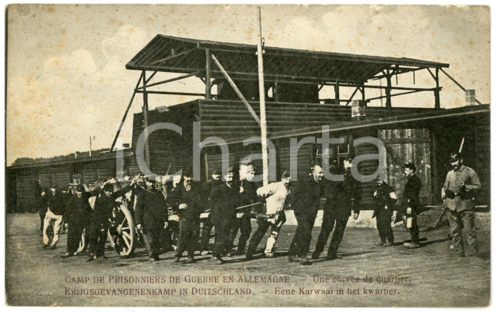 1915-18 WW1 ALLEMAGNE Champ de prisonniers de guerre - Corvéé *French postcard  Cartolina postale d'epoca, non viaggiata.Timbro al verso "La Caissette du Soldat Belge".CONDIZIONI: FAIR (fioriture)FORMATO: FP    originale e autentica 1