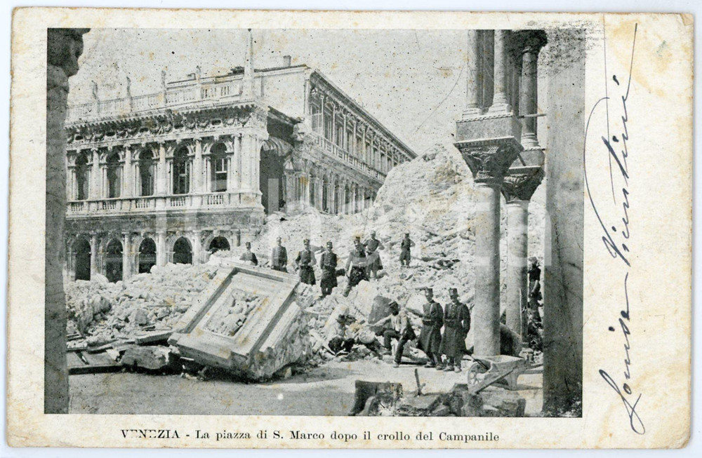 1902 VENEZIA Soldati tra le rovine del campanile di San Marco - Cartolina FP VG  Cartolina postale d'epoca, viaggiata. FAIR/discreto Lievi smussature agli angoli, carta lenta, lievi bruniture Formato: FP originale e autentica 1