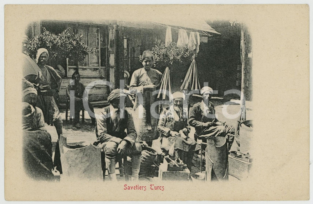 1900 ca TURQUIE - MÉTIERS - Savetiers turcs - Carte postale vintage  Cartolina postale d'epoca, non viaggiata.CONDIZIONI: GFORMATO: FP    originale e autentica 1
