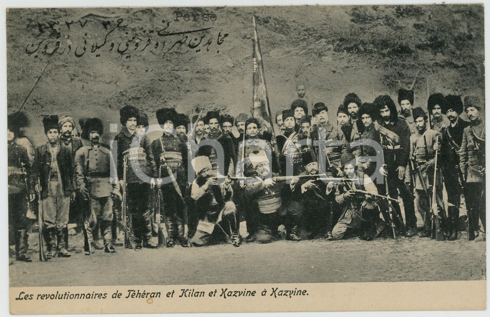 Cartolina originale da collezione 1910 ca IRAN Revolutionnaires de Teheran et Kilan et Kazvine  RARE postcard 1