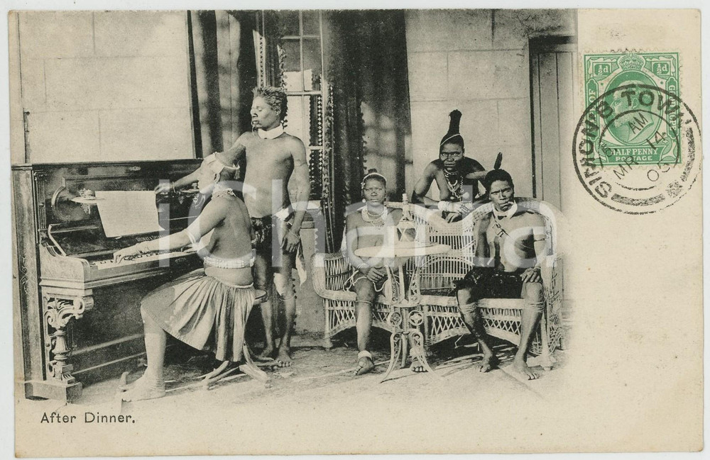 1905 SIMON'S TOWN (SOUTH AFRICA) After dinner - Indigenous playing the piano  Cartolina postale d'epoca, con francobollo e timbro datario al recto.CONDIZIONI: GFORMATO: FP    originale e autentica 1
