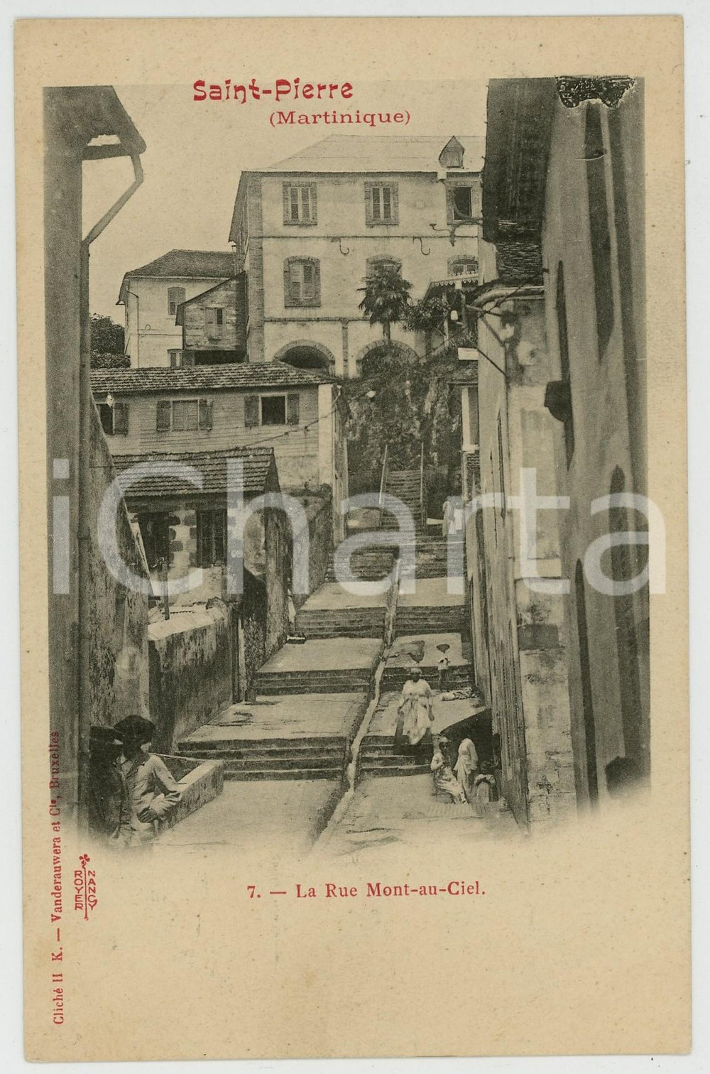 1900 ca SAINT-PIERRE (MARTINIQUE) La rue Mont-au-Ciel - ANIMATED Postcard  Cartolina postale d'epoca, non viaggiata.CONDIZIONI: G FORMATO: FP    originale e autentica 1