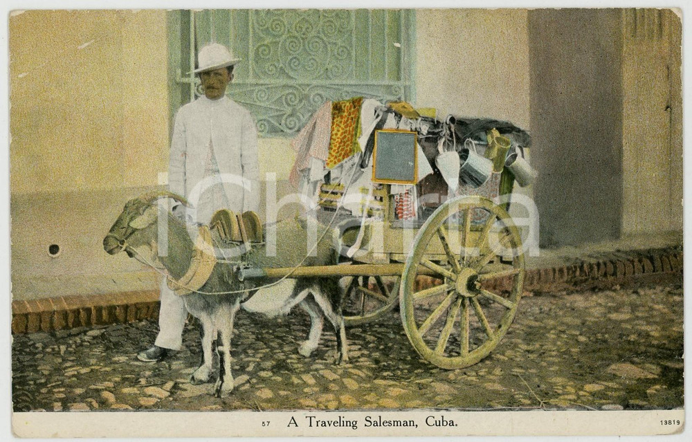 1920 ca CUBA A traveling salesman - Original old postcard  Cartolina postale d'epoca, non viaggiata.CONDIZIONI: POOR (piegature angolari e marginali)FORMATO: FP    originale e autentica 1