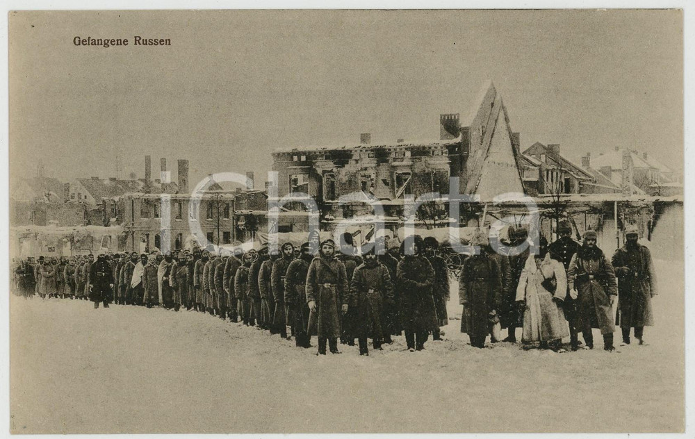 1915 ca WW1 - OSTPRUSSEN East Prussia - Russian prisoners - Postcard FP NV  Cartolina postale d'epoca, non viaggiata. FAIR/discreto Lievi smussature agli angoli Formato: FP originale e autentica 1