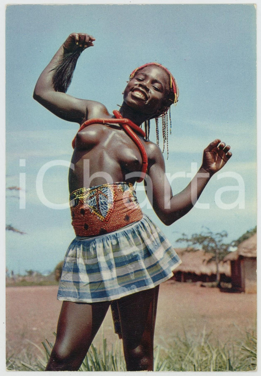 1970ca L'AFRIQUE EN COULEURS Petite Danseuses NU ETHNIQUE Carte postale FG NV  Cartolina postale d'epoca, non viaggiata.EDITORE: Editions IrisCONDIZIONI: GFORMATO: FG    originale e autentica 1