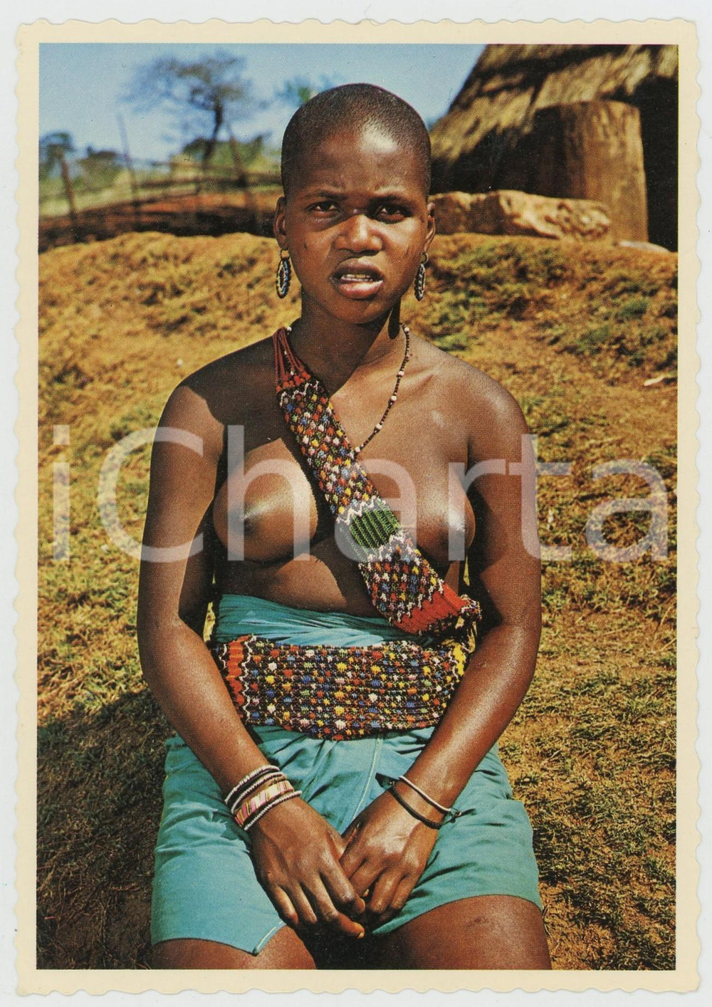 1975 ca SOUTH AFRICA Zulu maiden sporting fine beadwork ETHNIC NUDE Postcard FG  Cartolina postale d'epoca, non viaggiata.EDITORE: Protea Coulour Prints, Cape TownCONDIZIONI: FAIRFORMATO: FG    originale e autentica 1