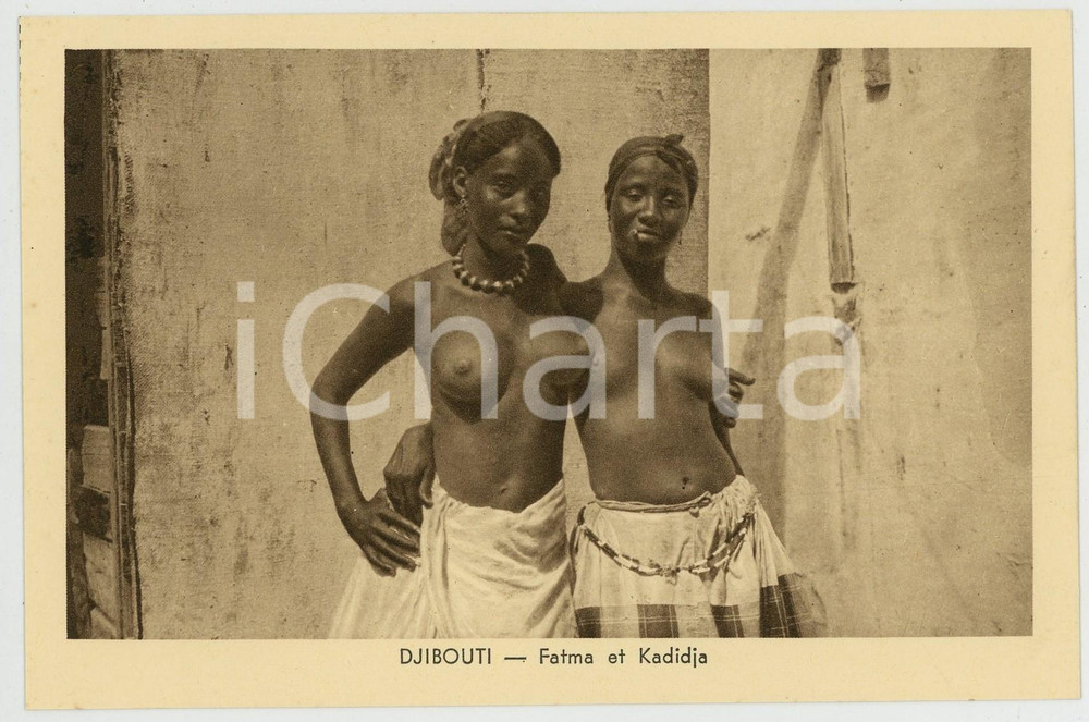 Cartolina originale da collezione 1930 ca AFRICA DJIBOUTI FRANÃ‡AIS Fatma et Kadidja  Postcard Ethnic Nude Topless 1