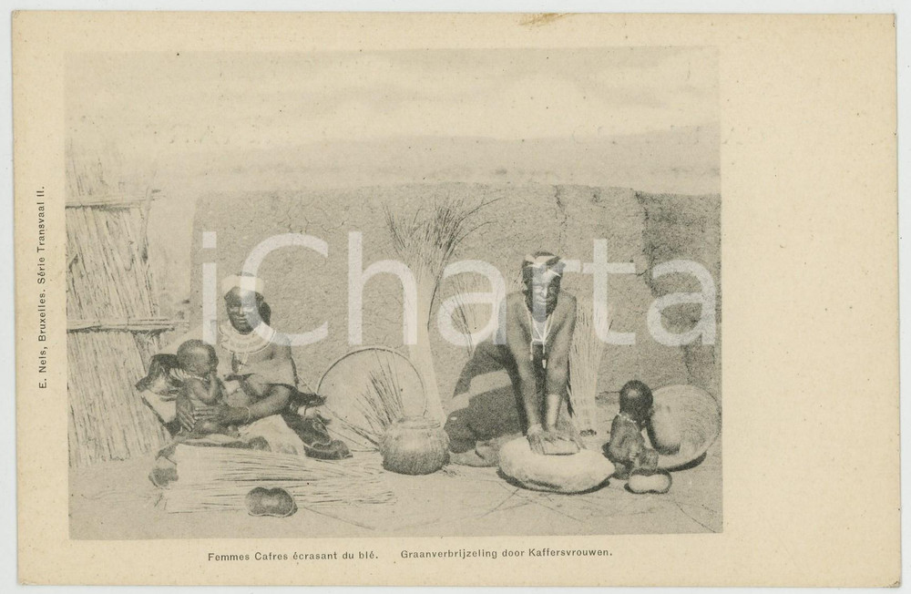 1900 ca SOUTH AFRICA Femmes CAFRES écrasant du blé - Postcard ETHNIC TYPES  Cartolina postale d'epoca, non viaggiata.CONDIZIONI: GFORMATO: FP    originale e autentica 1