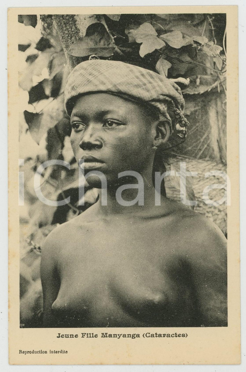 1935 ca CONGO BELGE Jeune fille Manyanga Cataractes NU ETHNIQUE Carte postale  Cartolina postale d'epoca, non viaggiata. CONDIZIONI: FAIR (lievi bruniture)FORMATO: FG    originale e autentica 1