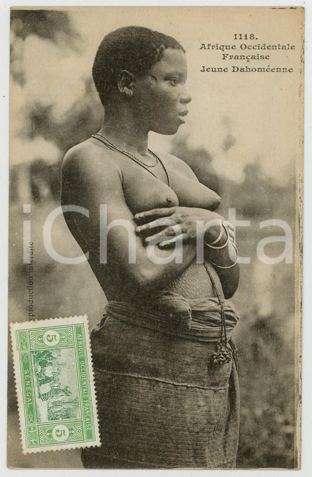 1910 ca AFRIQUE OCCIDENTALE FRANÇAISE - SENEGAL Jeune Dahoméenne - Postcard Cartolina postale d'epoca, non viaggiata.Francobollo al recto.CONDIZIONI: GFORMATO: FPEDITORE: Fortier - Dakar    originale e autentica 1