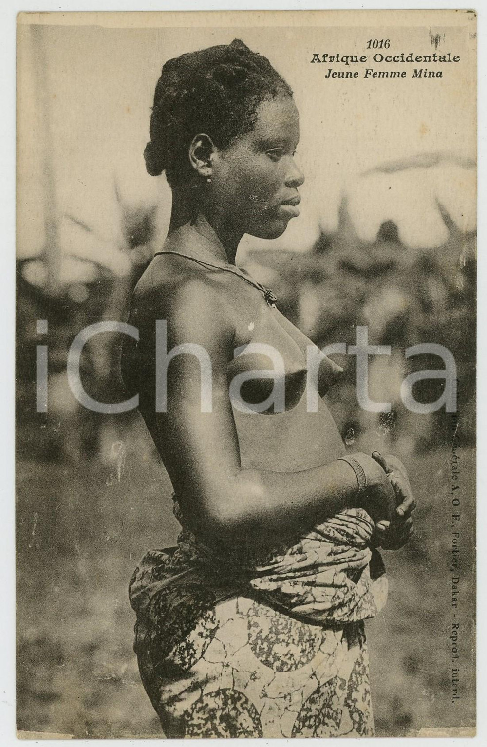 1910 ca AFRIQUE OCCIDENTALE Jeune Femme MINA - Carte postale 1016 NU ETHNIQUE  Cartolina postale d'epoca, non viaggiata.EDITORE: Collection g&eacute;n&eacute;rale Fortier, DakarCONDIZIONI: GFORMATO: FP    originale e autentica 1