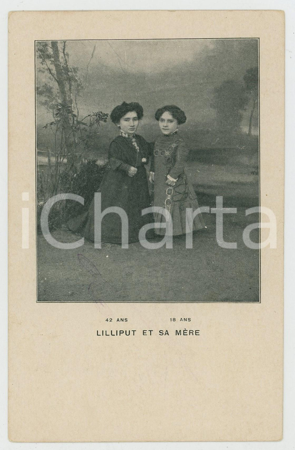 1910 ca FRANCE CIRCUS MIDGET Lilliput et sa mère - Carte postale  Cartolina postale d'epoca, non viaggiata.CONDIZIONI: FAIR (piegature al lato inferiore)FORMATO: FP    originale e autentica 1