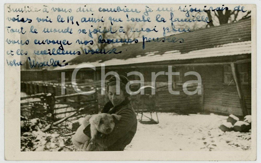 1936 DEUTSCHLAND Girl holding pig in her arms - Postcard FP VG  Cartolina postale d'epoca, viaggiata. FAIR/discreto Lievi smussature agli angoli Formato: FP originale e autentica 1