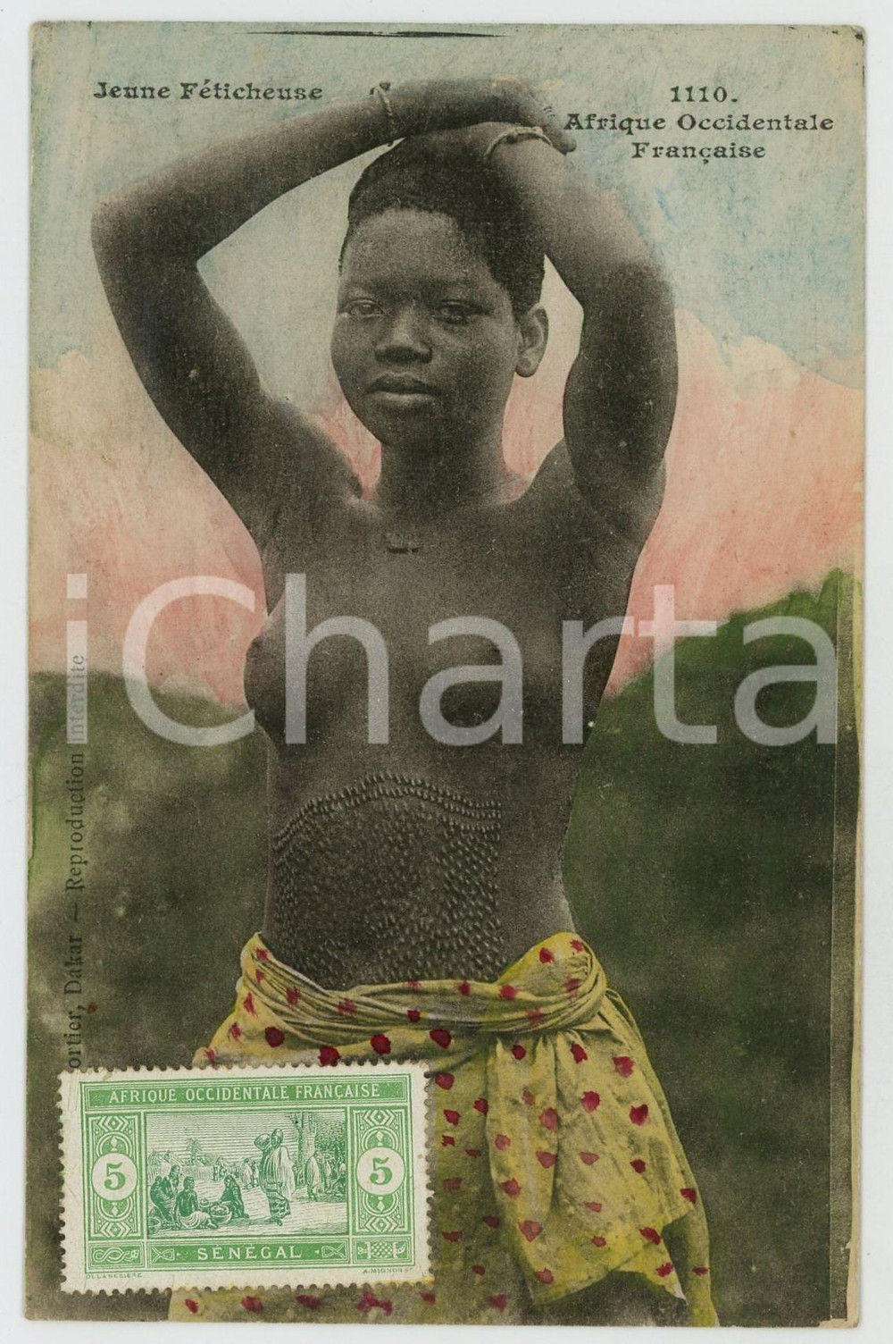 1920ca AFRIQUE OCCIDENTALE Jeune Féticheuse NU ETHNIQUE Carte postale FP NV  Cartolina postale d'epoca, non viaggiata.CONDIZIONI: FAIRFORMATO: FP    originale e autentica 1