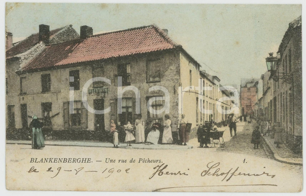 1900 ca BLANKENBERGE - BELGIQUE Une rue de Pécheurs - Carte postale FP VG  Cartolina postale d'epoca, viaggiata.CONDIZIONI: FAIR (piegatura all'angolo inferiore sinistro, bruniture diffuse)FORMATO: FP    originale e autentica 1