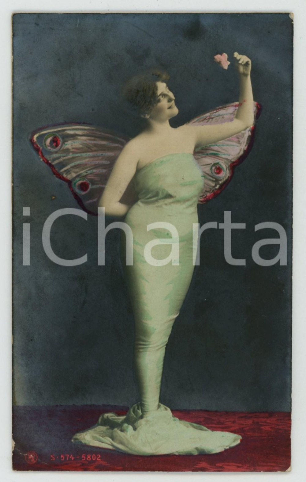 1908 FAIRY TALE Fairy sniffing a rose- Embossed postcard FP VG  Cartolina postale d'epoca, non viaggiata.CONDIZIONI: FAIR (lievi smussature agli angoli)FORMATO: FP    originale e autentica 1