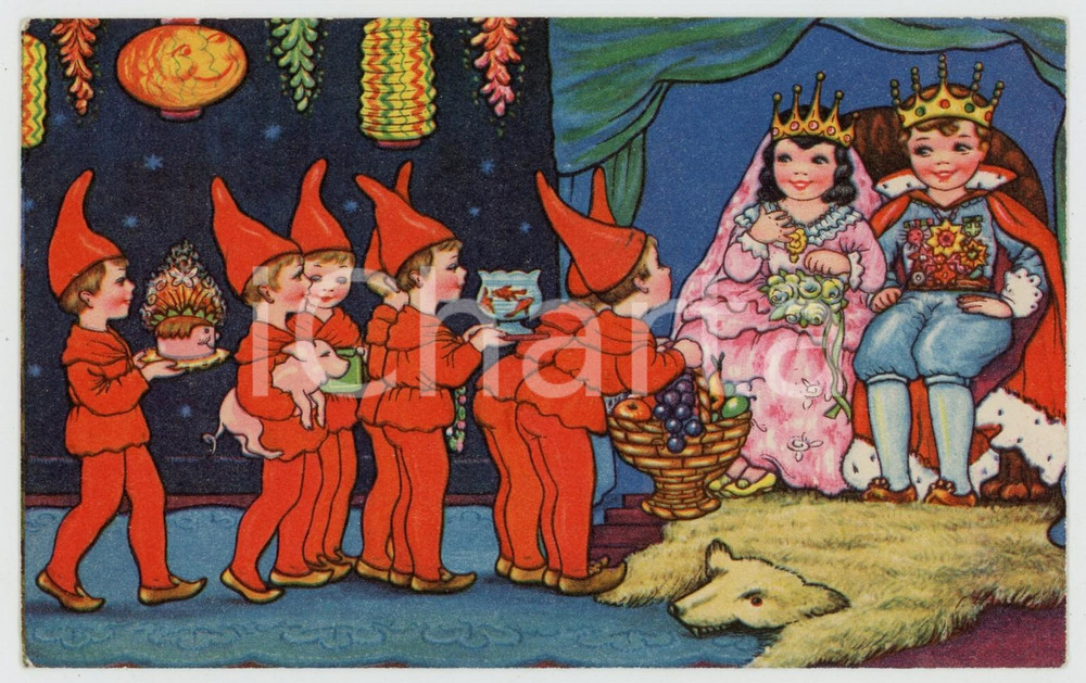 1920 ca FAIRY TALE Gnomes bringing gifts to the King and Queen - Postcard FP VG  Cartolina postale d'epoca, viaggiata ma con affrancatura rimossa.CONDIZIONI: FAIR (smussature agli angoli)FORMATO: FP    originale e autentica 1