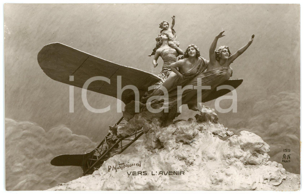 1912 Artist Domenico MASTROIANNI Vers l'avenir - Flight allegory - Postcard  Cartolina postale d'epoca, viaggiata.CONDIZIONI: GFORMATO: FP    originale e autentica 1