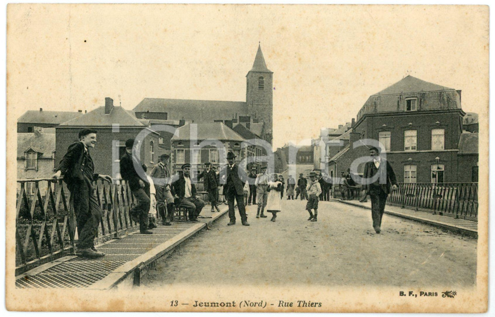 1910 ca JEUMONT - FRANCE Rue Thiers - Carte postale FP NV  Cartolina postale d'epoca, non viaggiata. FAIR/discreto Lievi smussature agli angoli, bruniture Formato: FP originale e autentica 1