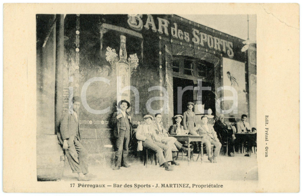 1910 ca MOHAMMADIA / PERREGAUX (ALGERIE) Bar des Sports - Carte postale ANIMEE  Cartolina postale d'epoca, non viaggiata.CONDIZIONI: P (evidenti piegature angolari)FORMATO: FP    originale e autentica 1