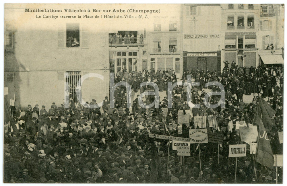 1911 BAR-SUR-AUBE (FRANCE) Manifestations viticoles - Carte postale ANIMEE  Cartolina postale d'epoca, non viaggiata.CONDIZIONI: G FORMATO: FP    originale e autentica 1