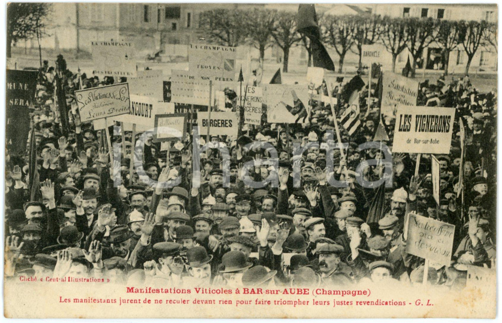 1911 BAR-SUR-AUBE (FRANCE) Manifestations viticoles - Les vignerons jurent  Cartolina postale d'epoca, non viaggiata.CONDIZIONI: G FORMATO: FP    originale e autentica 1