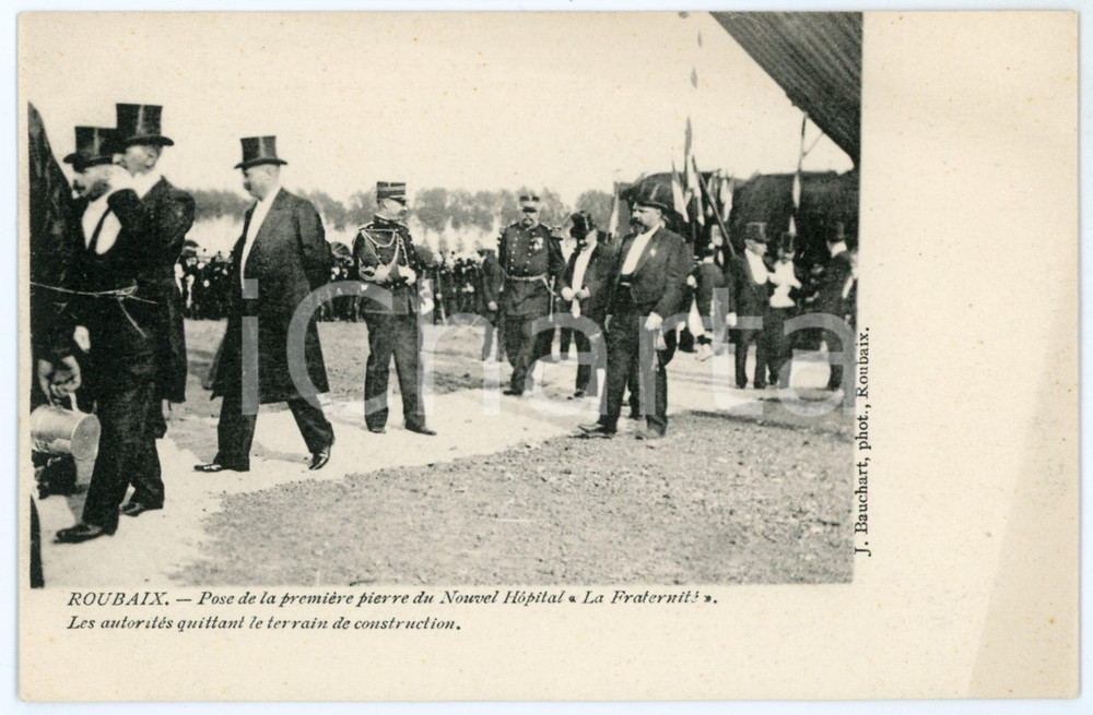 Cartolina originale da collezione 1903 ROUBAIX Pose premiÃ¨re pierre HÃ´pital La FraternitÃ©  AutoritÃ©s  Postcard 1
