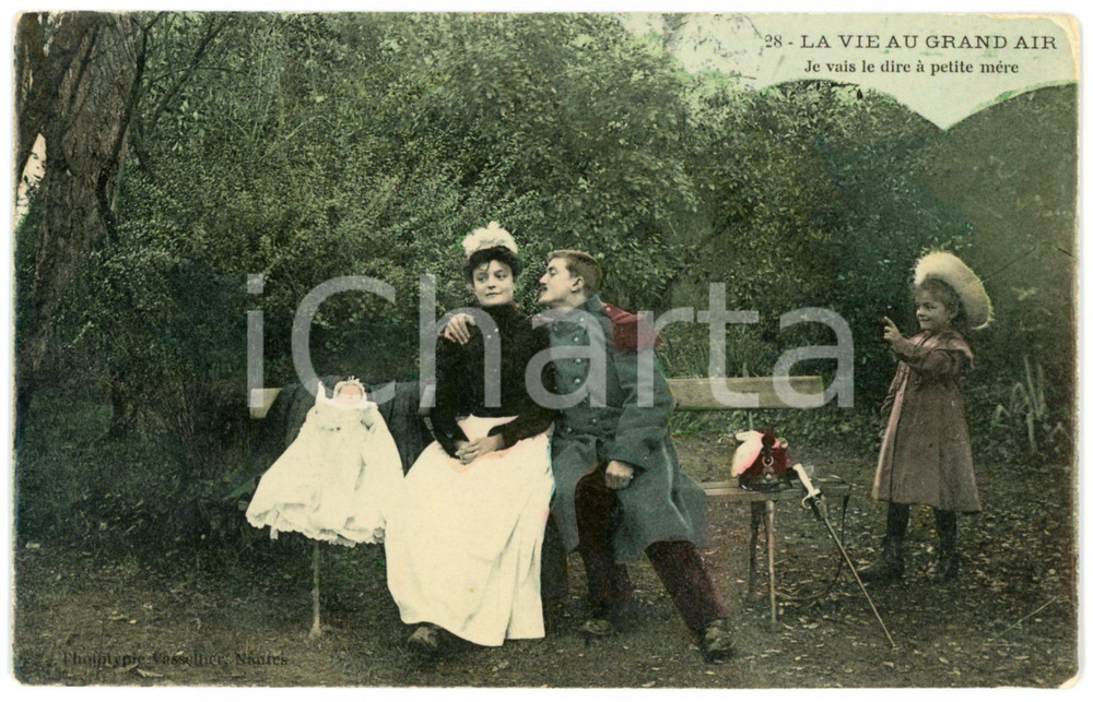 1910 ca AMOUREUX Vie au grand air - Je vais le dire à petite mére *Carte postale  Cartolina d'epoca,  viaggiata. POOR/danneggiato Smussature agli angoli Formato: FP originale e autentica 1
