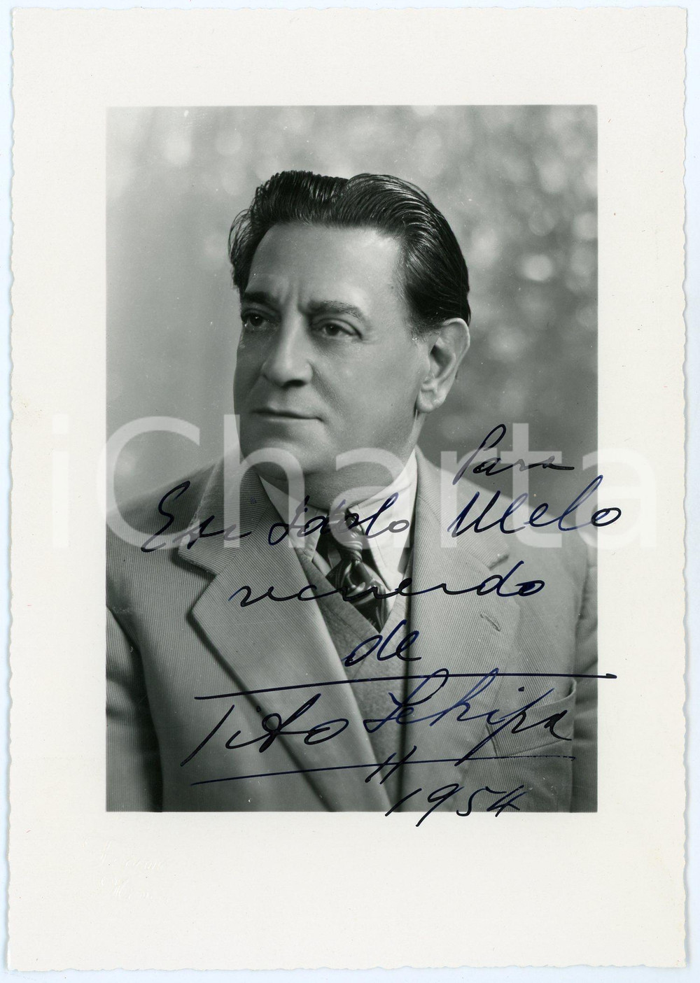 1954 Tito SCHIPA tenor - AUTOGRAPHED photo FERRARESE 12x18 cm Fotografia d'epoca, con autografo. CONDIZIONI: G FORMATO: 12x18 cmFOTOGRAFO: Ferrarese - Novi Ligure    originale e autentica 1