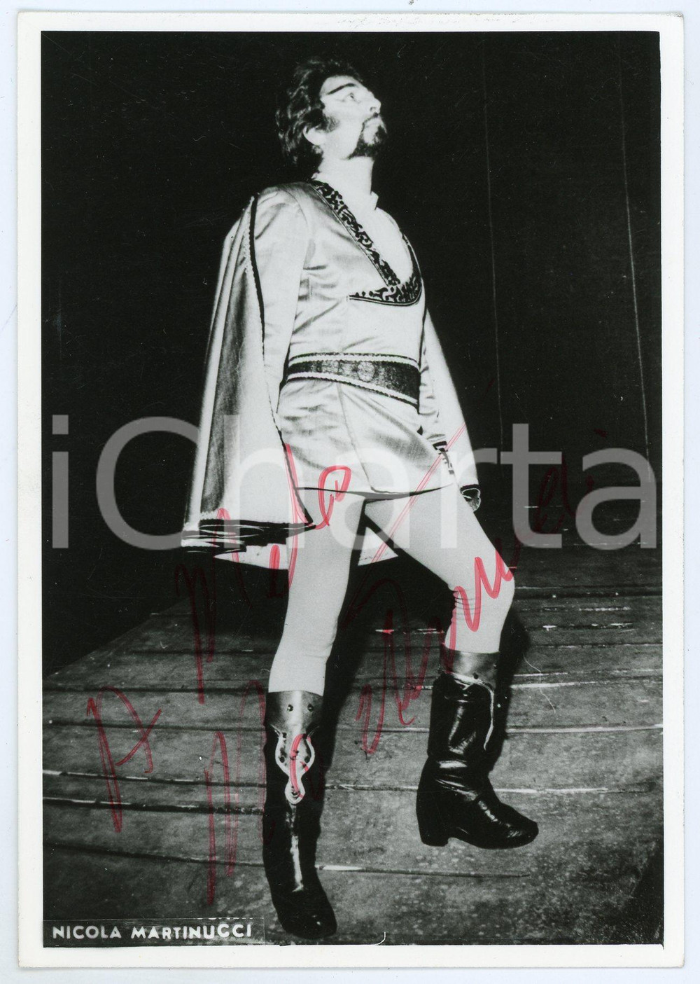 1978 LIRICA Tenore Nicola MARTINUCCI - Foto con AUTOGRAFO 11x15 cm Fotografia seriale d'epoca, con autografo. CONDIZIONI: GFORMATO: 11x15 cm     originale e autentica 1