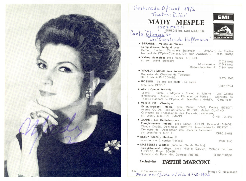 1972 Mady MESPLE' soprano - AUTOGRAPHED photo 10x15 cm Fotografia seriale d'epoca, su cartoncino pubblicitario, con autografo. CONDIZIONI: GFORMATO: 10x15 cm     originale e autentica 1