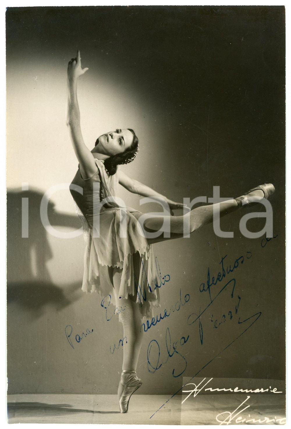 1952 BUENOS AIRES - CLASSICAL BALLET - Olga Ehtel FERRI dancer AUTOGRAPHED photo Fotografia d'epoca, con autografo. CONDIZIONI: GFORMATO:  12x18 cm     originale e autentica 1