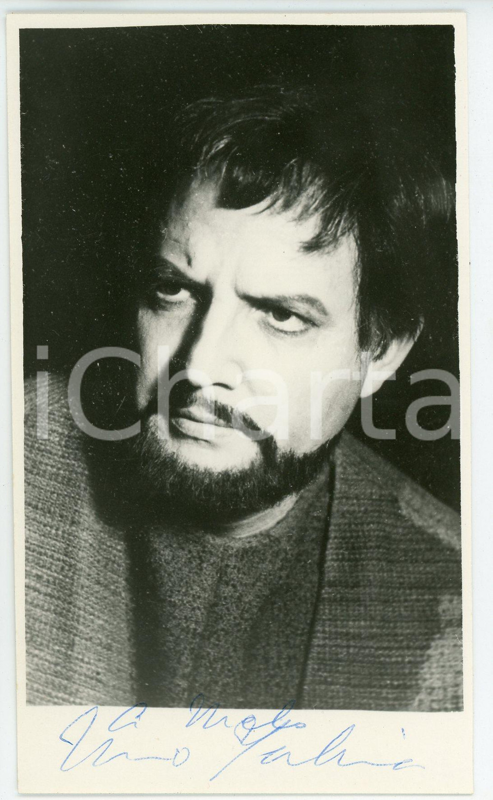 1965 Bass Mino YAHIA - Portrait - AUTOGRAPHED photo 9x15 cm Fotografia d'epoca, con autografo.CONDIZIONI: GFORMATO: 9x15 cm     originale e autentica 1