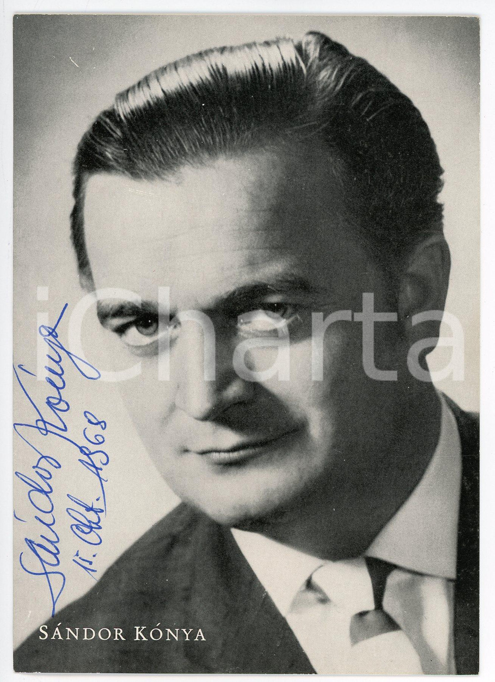 1968 Sándor KONYA tenor - Portrait - AUTOGRAPHED photo 10x15 cm Fotografia seriale d'epoca, con autografo. CONDIZIONI: GFORMATO: 10x15 cm     originale e autentica 1