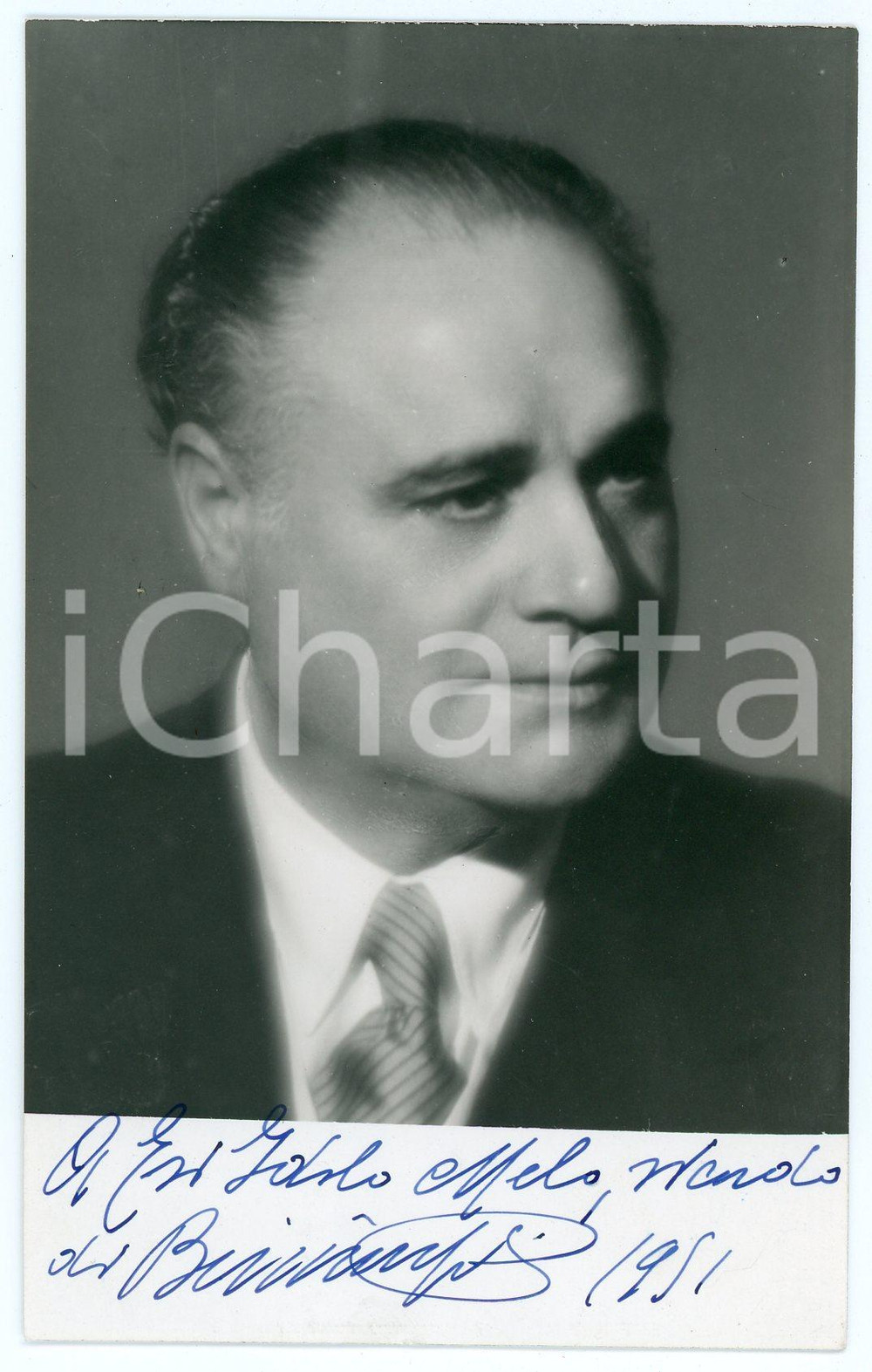 1951 LIRICA Tenore Beniamino GIGLI - Foto con AUTOGRAFO 9x14 cm Fotografia d'epoca, con autografo. CONDIZIONI: G (lievi sovraimpressioni al lato superiore)FORMATO: 9x14 cm    originale e autentica 1