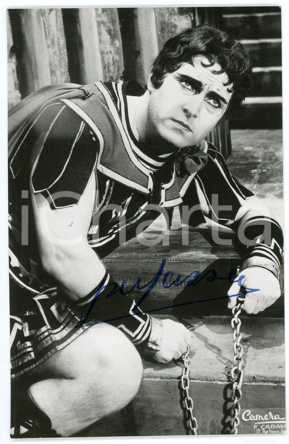 1964 Baritone Robert MASSARD - "Iphigénie en Tauride" - SIGNED photo 9x14 cm Fotografia d'epoca, con autografo. CONDIZIONI: GFORMATO: 9x14 cm    originale e autentica 1