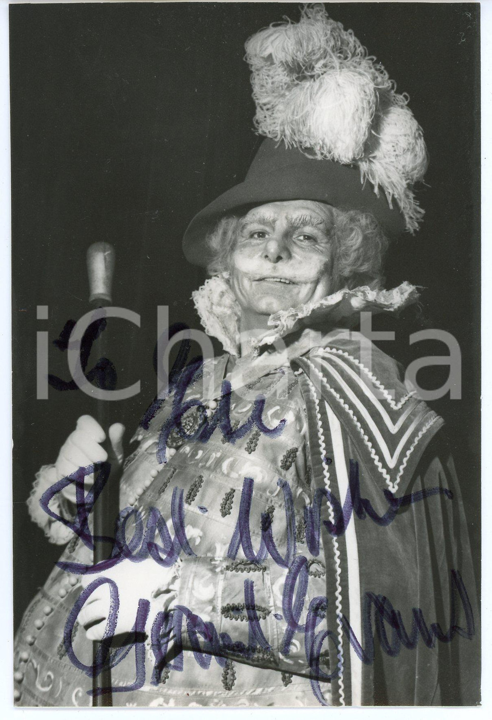 1965 Geraint EVANS operatic baritone - "Falstaff" - SIGNED photo 10x15 cm Fotografia seriale con autografo.CONDIZIONI: GFORMATO: 10x15 cm     originale e autentica 1
