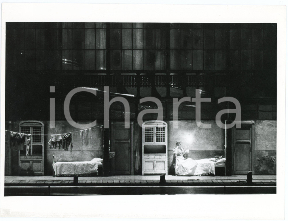 1979 FIRENZE Maggio Musicale - "Wozzeck" di A. BERG - Foto di scena (1)  Fotografia originale, con didascalia al verso. GOOD/buono  Formato: 24x18 cm originale e autentica 1