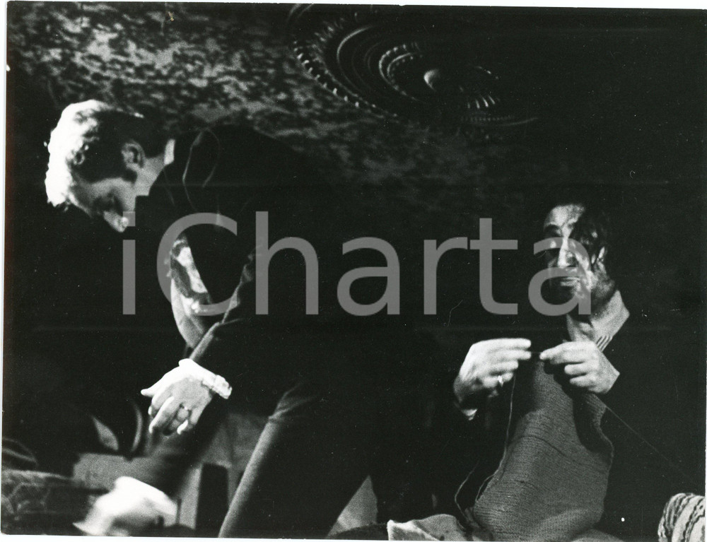 1972 TEATRO INSIEME "L'ispettore generale" Regia M. MISSIROLI - Foto 24x18 cm  Fotografia originale, con didascalia al verso. GOOD/buono  Formato: 24x18 cm originale e autentica 1