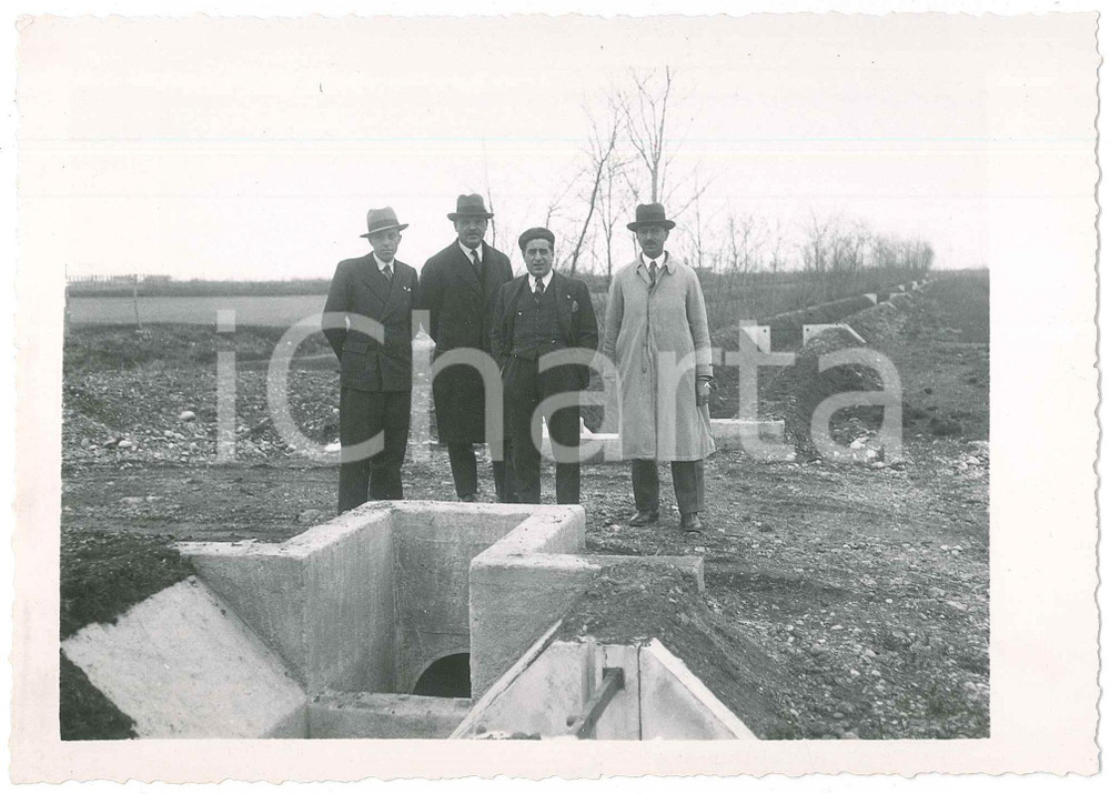 1934 PORDENONE Consorzio Irriguo CELLINA-NEDUNA - Sistemazioni *Foto  Fotografia d'epoca, con didascalia manoscritta al verso.FOTOGRAFO: Pietro Pollini GOOD/buono  Formato: 16x12 cm originale e autentica 1