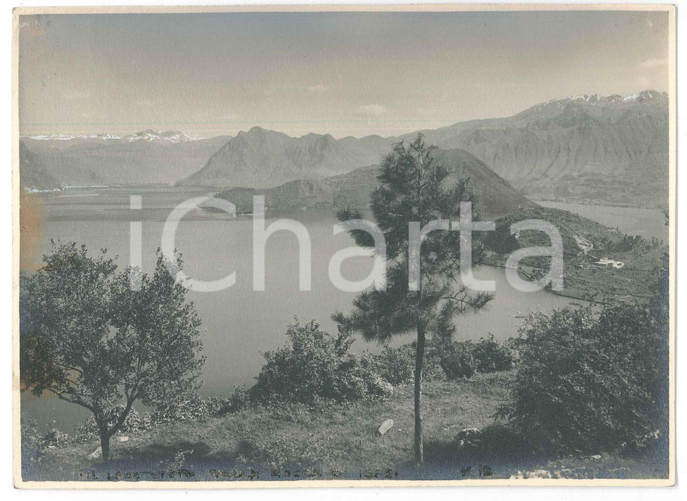 1930 ca LAGO D'ISEO Veduta dalla Rocca - Foto VINTAGE 17x12 cm  Fotografia d'epoca.FOTOGRAFO: Magnolini - Borno (Brescia) POOR/danneggiato macchia al lato sinistro; ritocchi manuali Formato: 17x12 cm originale e autentica 1