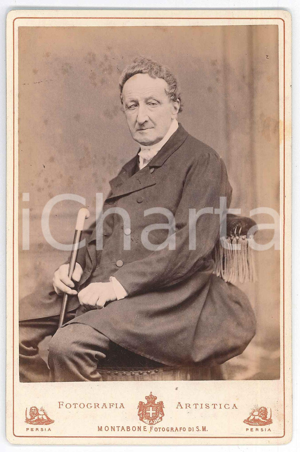 1880 ca FIRENZE Ritratto maschile con il bastone - Foto MONTABONE 10x16 cm Fotografia d'epoca, su cartoncino rigido.Velina protettiva originale. FOTOGRAFO: Montabone - Firenze, via de' Banchi 3 GOOD/buono  Formato: 10x16 cm originale e autentica 1