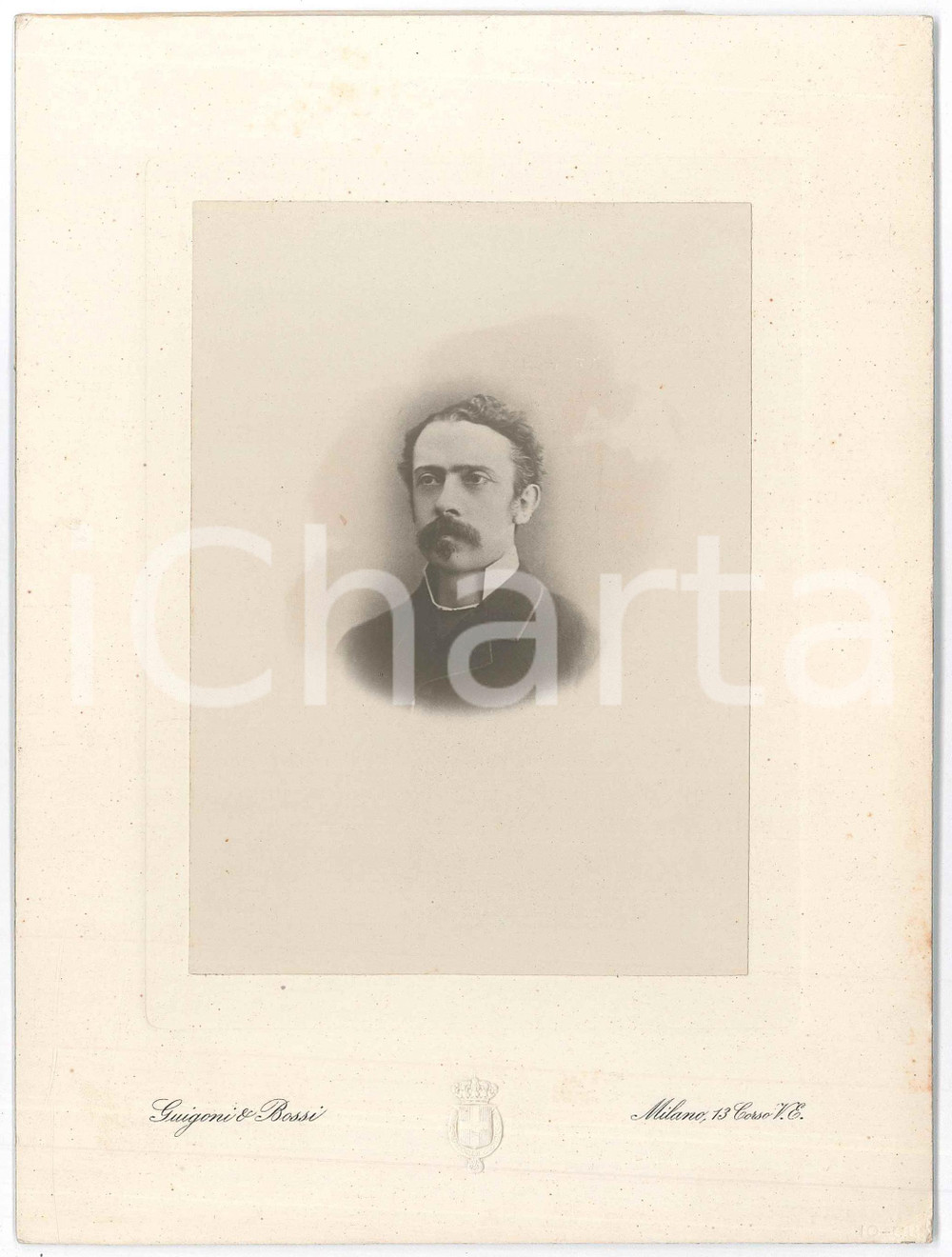 Fotografia d epoca originale 1908 MILANO Ritratto maschile  Busto Foto GUIGONI & BOSSI 16x22 cm 1