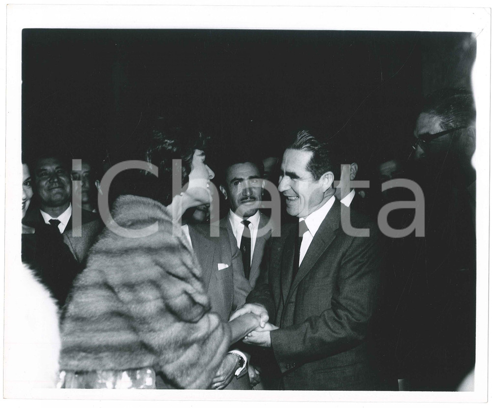 1958 MEXICO CITY Silvana PAMPANINI al Festival del Cinema - Foto 25x20 cm (9)  Fotografia d'epoca. FAIR/discreto Lievi smussature agli angoli Formato: 25x20 originale e autentica 1