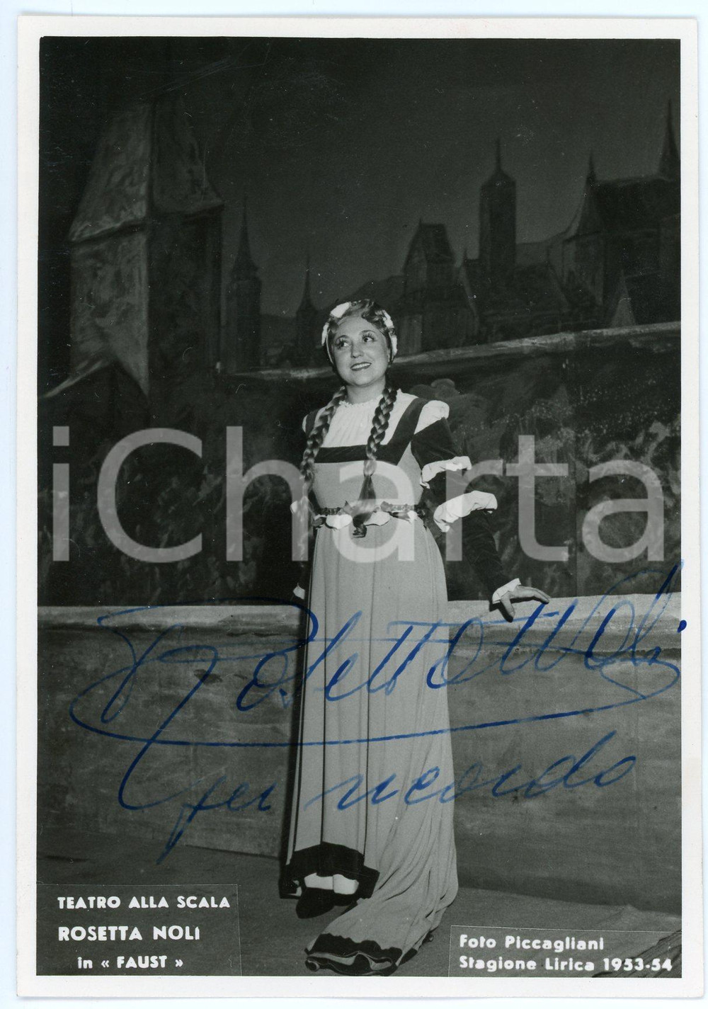 1954 MILANO Teatro alla Scala - Rosetta NOLI in "Faust" Foto con AUTOGRAFO 10x15 Fotografia seriale d'epoca, con autografo. CONDIZIONI: GFORMATO: 10x15 cm     originale e autentica 1