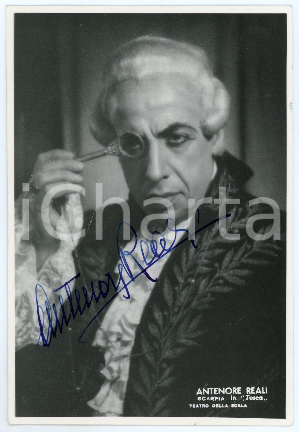 1950 ca MILANO Teatro alla Scala - Antenore REALI in "Tosca" *Foto con AUTOGRAFO Fotografia d'epoca, con autografo. CONDIZIONI: P (evidente piegatura centrale)FORMATO: 10x15 cm     originale e autentica 1