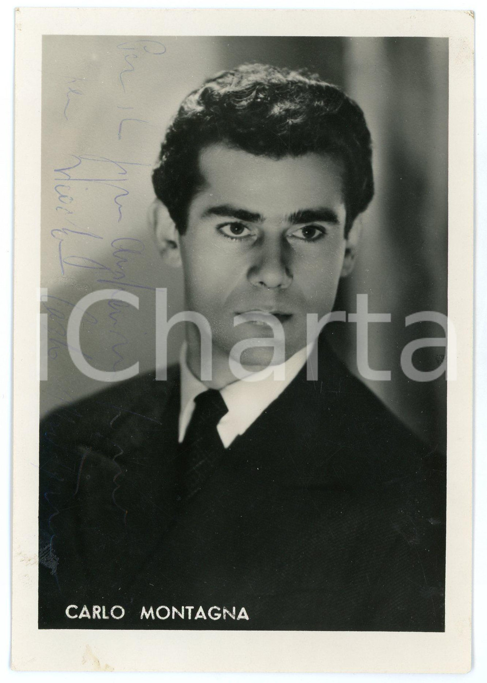 1950 ca Attore Carlo MONTAGNA - Foto con AUTOGRAFO 10x15 cm Fotografia seriale d'epoca, con autografo. CONDIZIONI: G (minima macchia al lato inferiore)FORMATO: 10x15 cm     originale e autentica 1