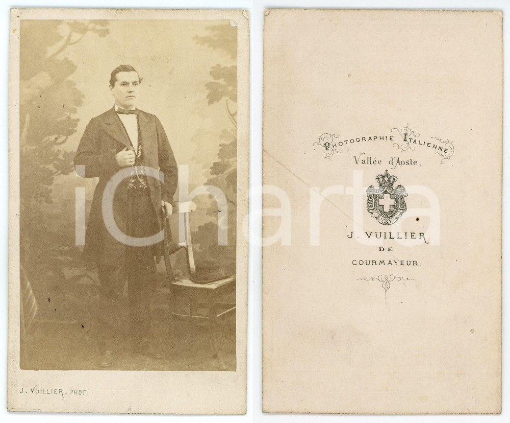 1900 ca COURMAYEUR Ritratto di gentiluomo - Foto J. VUILLIER - CDV  Fotografia originale d'epoca.CONDIZIONI: FAIRFORMATO: CDV    originale e autentica 1